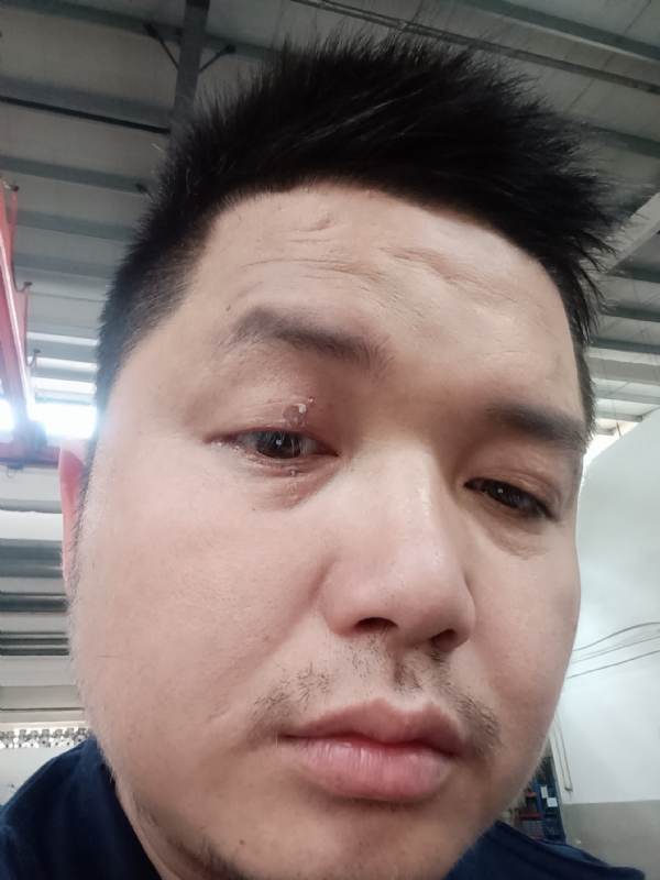 彬彬的第一张照片--东安上门女婿服务网
